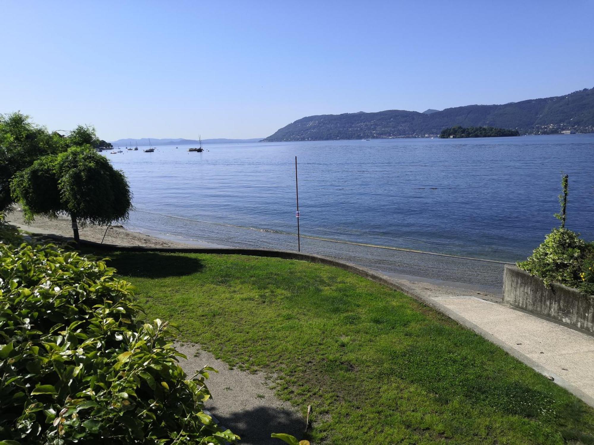Apartamento Butterfly Suna Verbania
